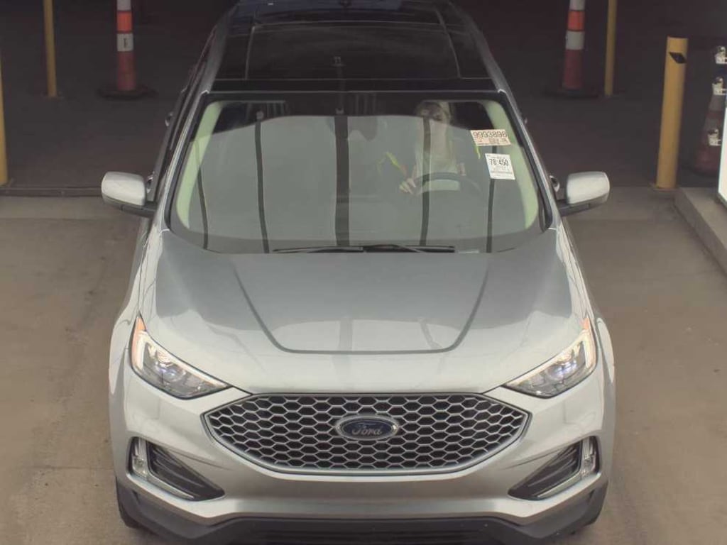 Used 2023 Ford Edge SEL AWD