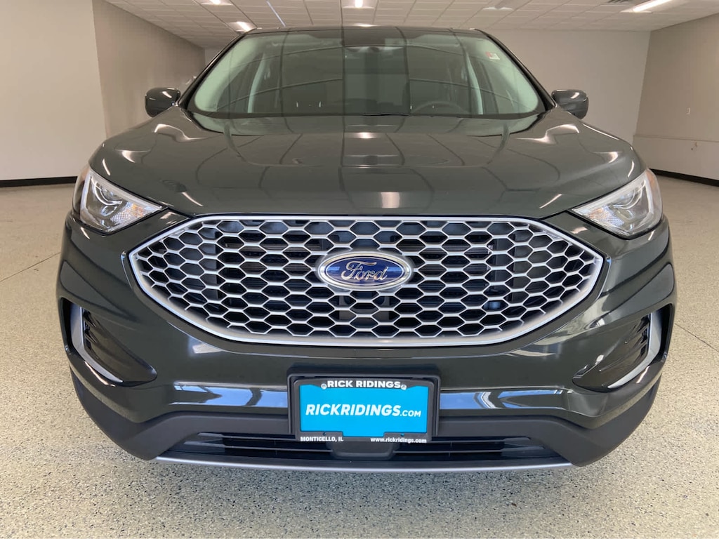 Used 2024 Ford Edge SEL AWD