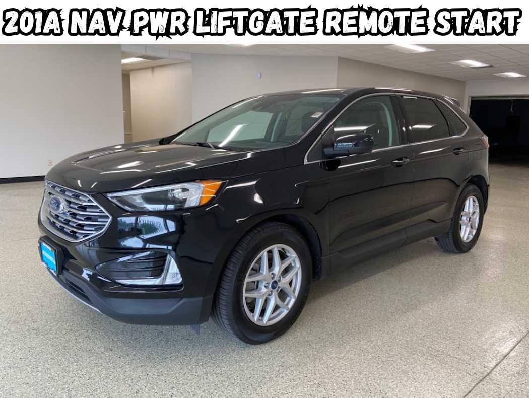 2022 Ford Edge SEL's photo