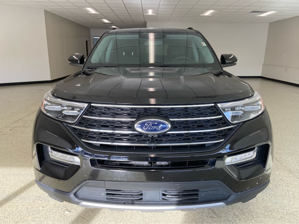 Used 2023 Ford Explorer XLT 4WD