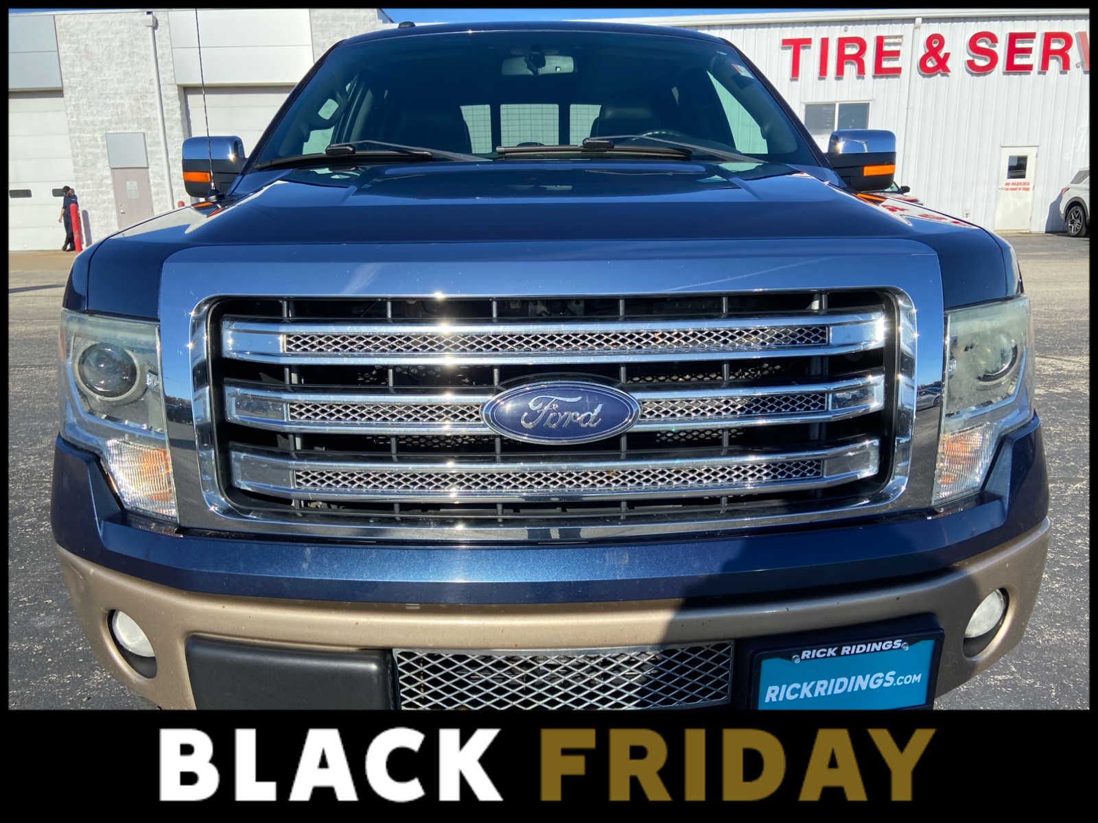 2013 Ford F-150 Lariat photo 2