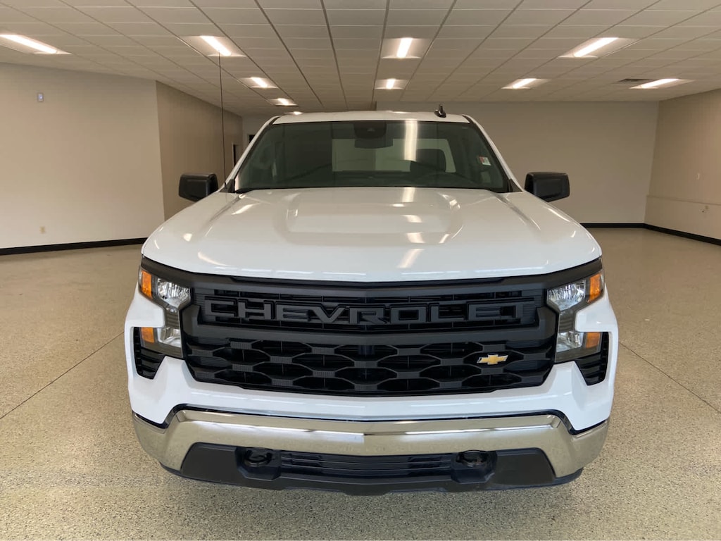 Used 2024 Chevrolet Silverado 1500 Work Truck 2WD Reg Cab 140 2WD Reg Cab 140