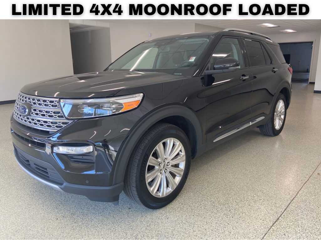 2022 Ford Explorer Limited's photo