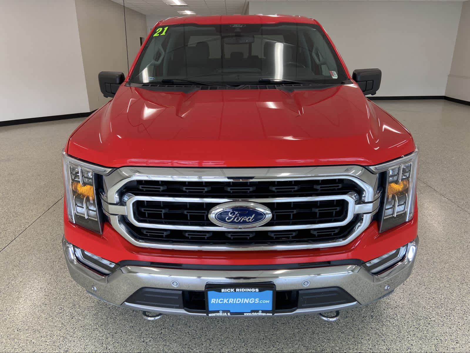 Used 2021 Ford F-150 XLT with VIN 1FTEW1EP4MKD25762 for sale in Monticello, IL