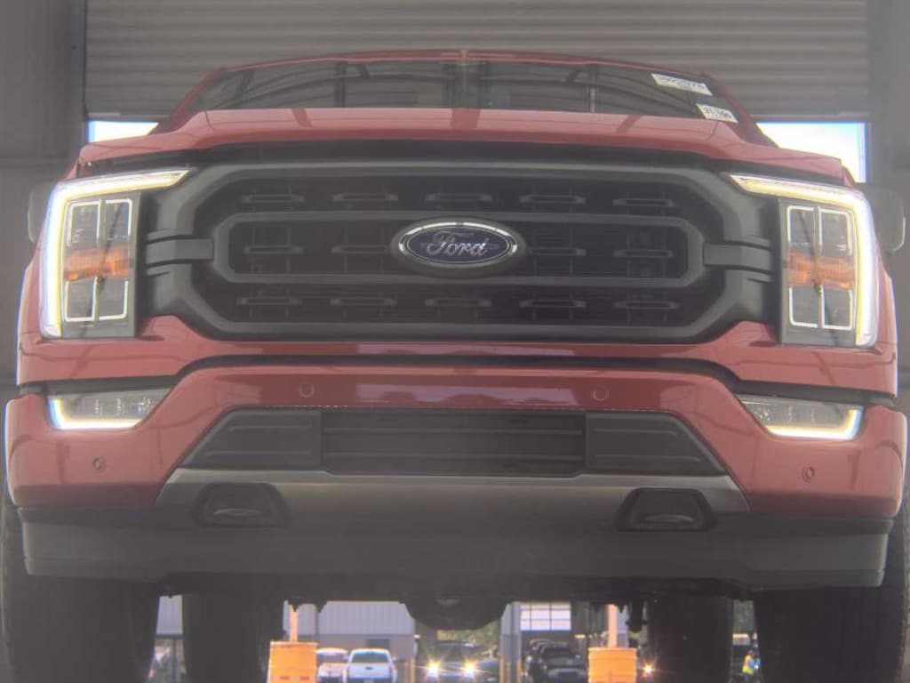 Used 2023 Ford F-150 XLT 4WD Supercrew 5.5 Box 4WD SuperCrew 5.5 Box