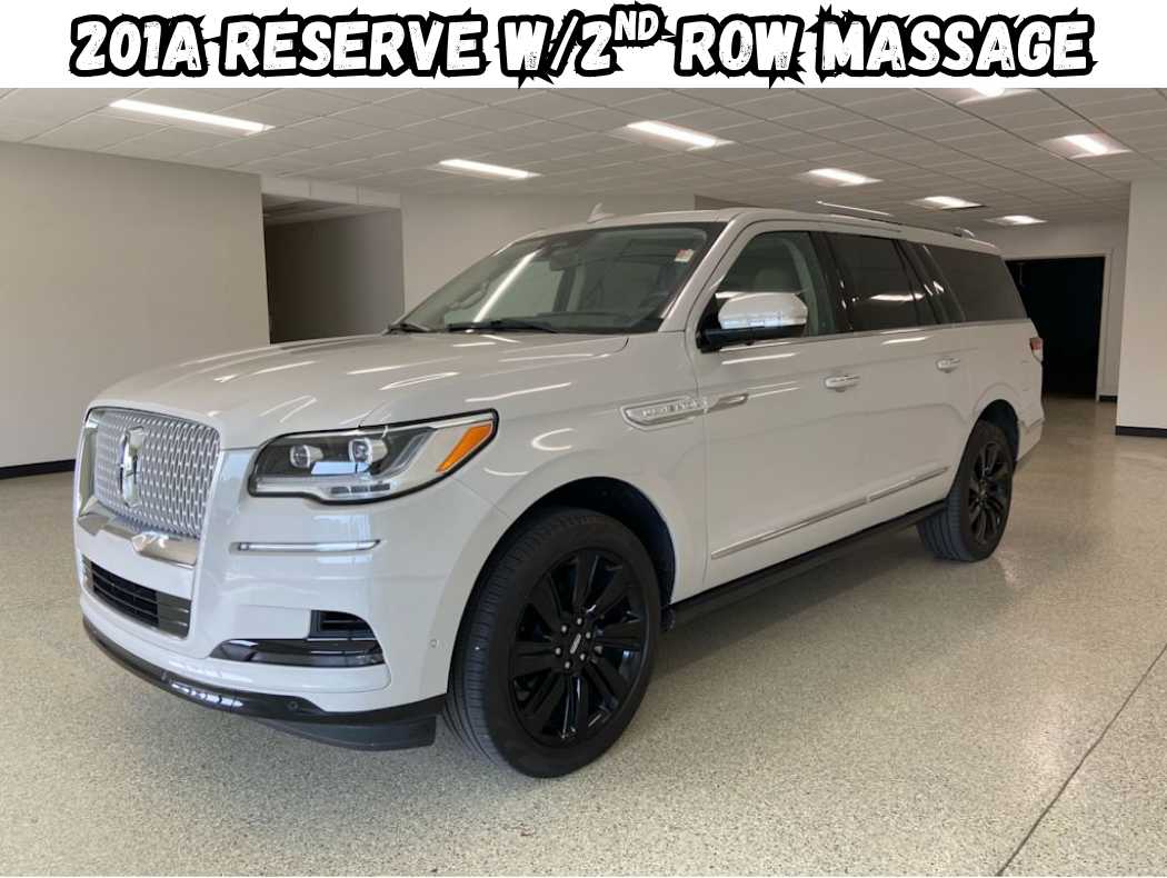 2024 Lincoln Navigator Reserve L's photo