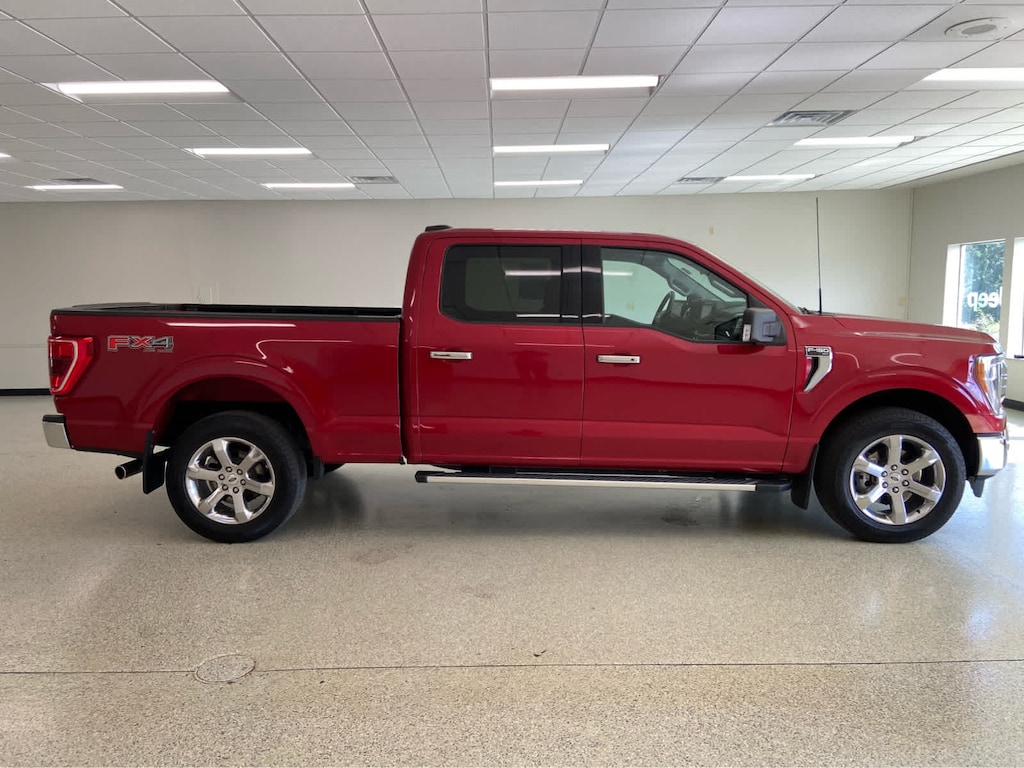 Used 2022 Ford F-150 XLT 4WD Supercrew 5.5 Box 4WD SuperCrew 5.5 Box