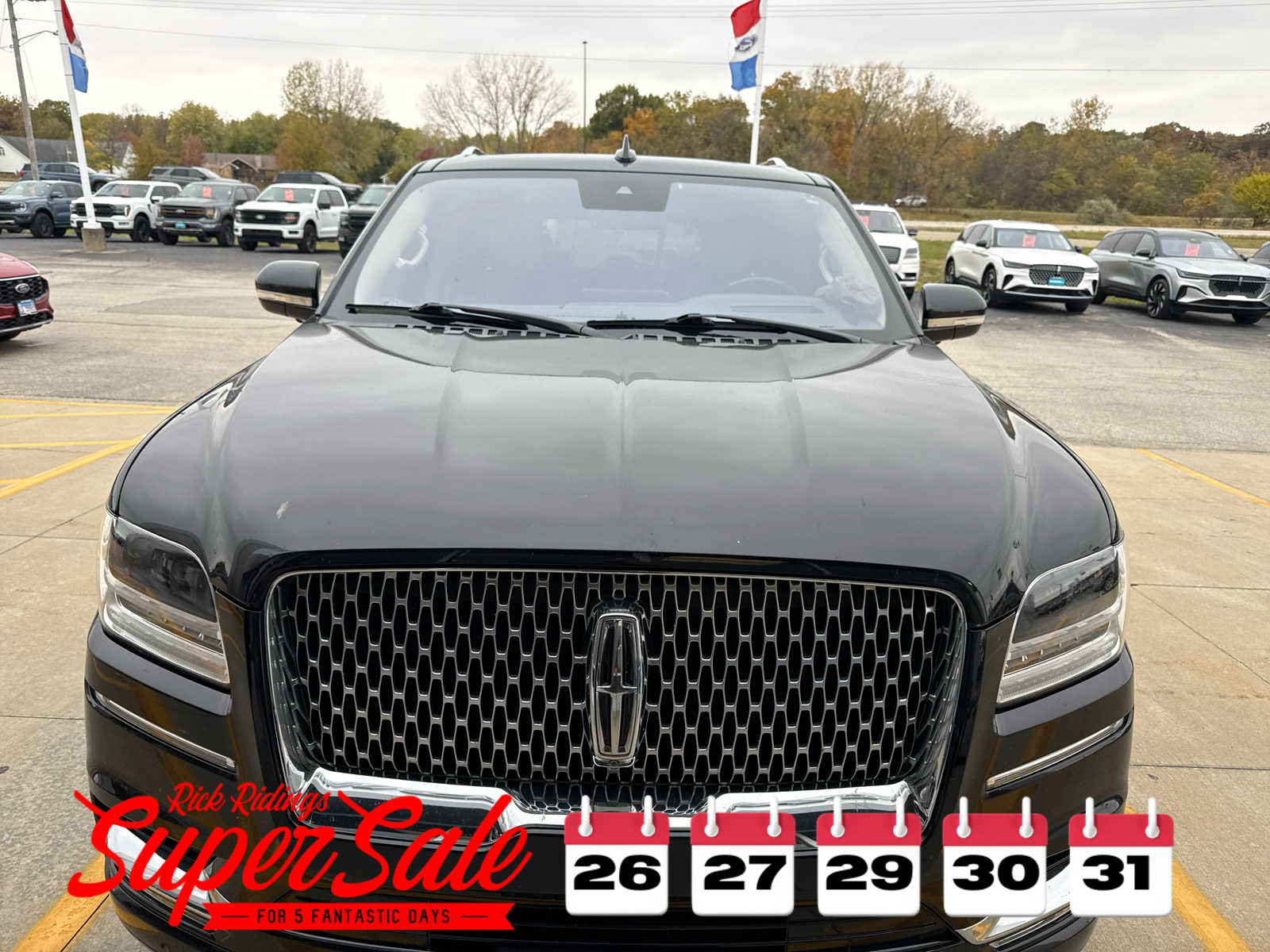 2019 Lincoln Navigator Reserve's photo