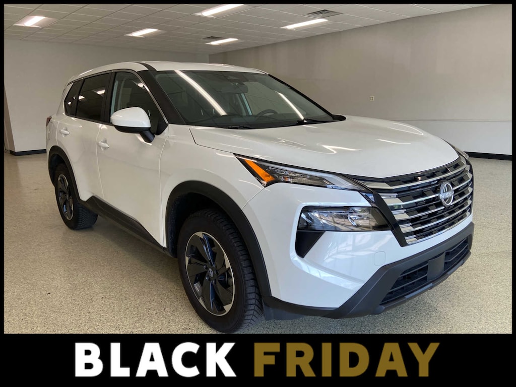 Used 2024 Nissan Rogue SV AWD