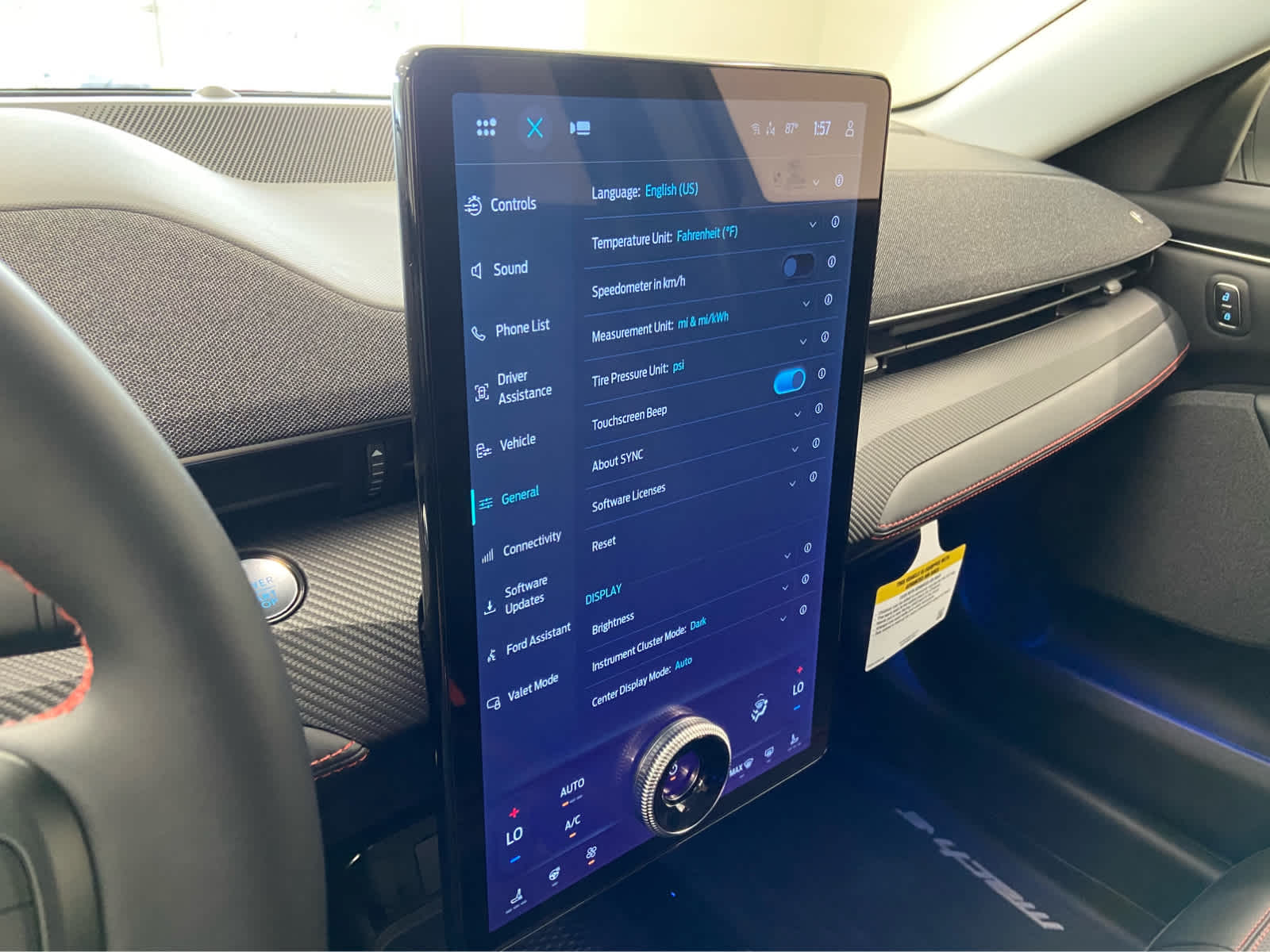 2025 Ford Mustang Mach-E Premium - Photo 38