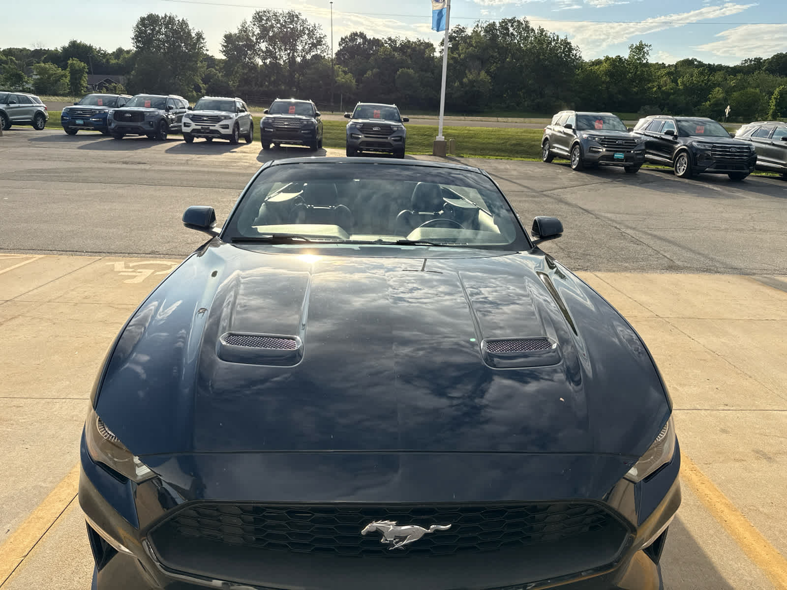 2018 Ford Mustang EcoBoost Convertible Premium's photo