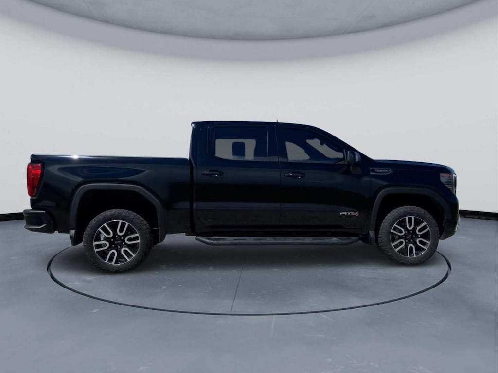 Used 2023 GMC Sierra 1500 AT4 4WD Crew Cab 147 4WD Crew Cab 147