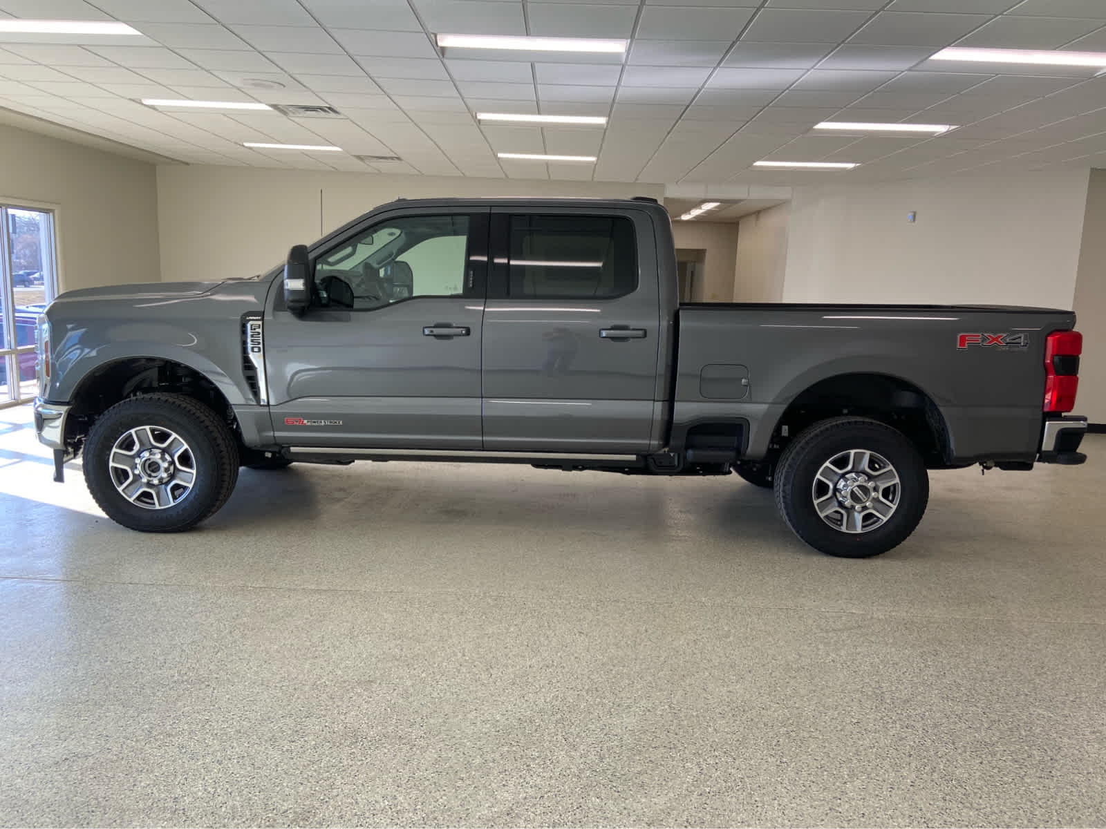 2026 Ford F-250 Super Duty Lariat - Photo 9