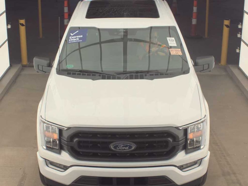 Used 2022 Ford F-150 XLT 4WD Supercrew 5.5 Box 4WD SuperCrew 5.5 Box