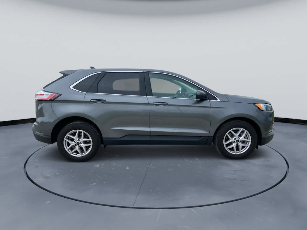Used 2023 Ford Edge SEL AWD