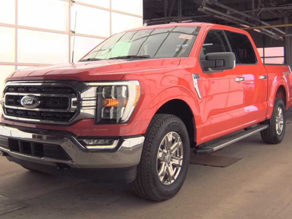 Used 2023 Ford F-150 XLT 4WD Supercrew 5.5 Box 4WD SuperCrew 5.5 Box