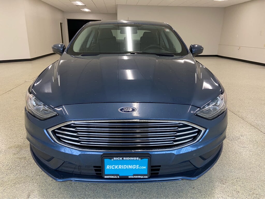 Used 2018 Ford Fusion SE FWD