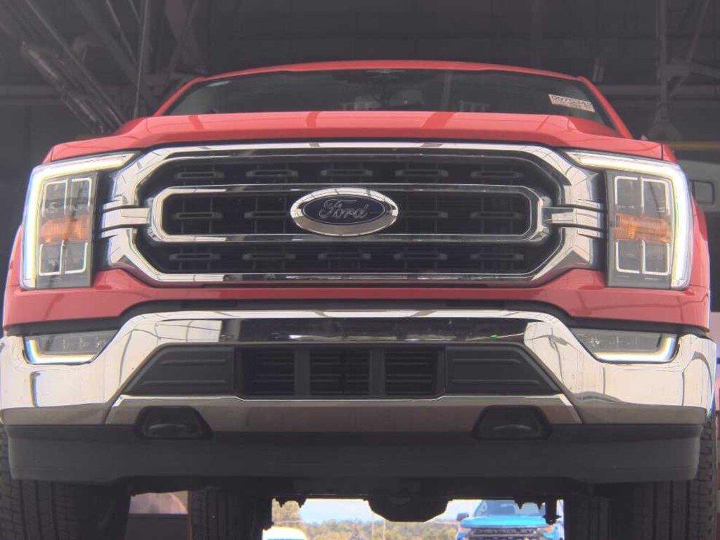 Used 2023 Ford F-150 XLT 4WD Supercrew 5.5 Box 4WD SuperCrew 5.5 Box