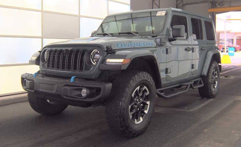 Used 2024 Jeep Wrangler 4xe Rubicon X 4x4
