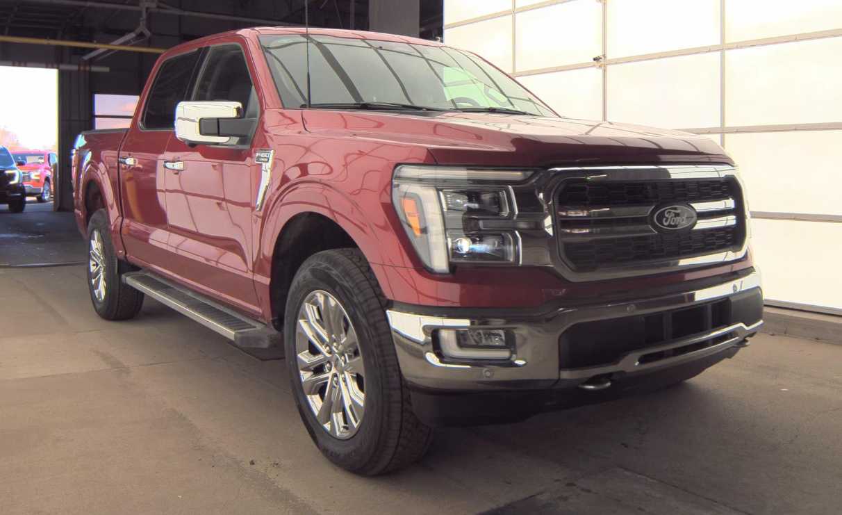 2024 Ford F-150 Lariat photo 4