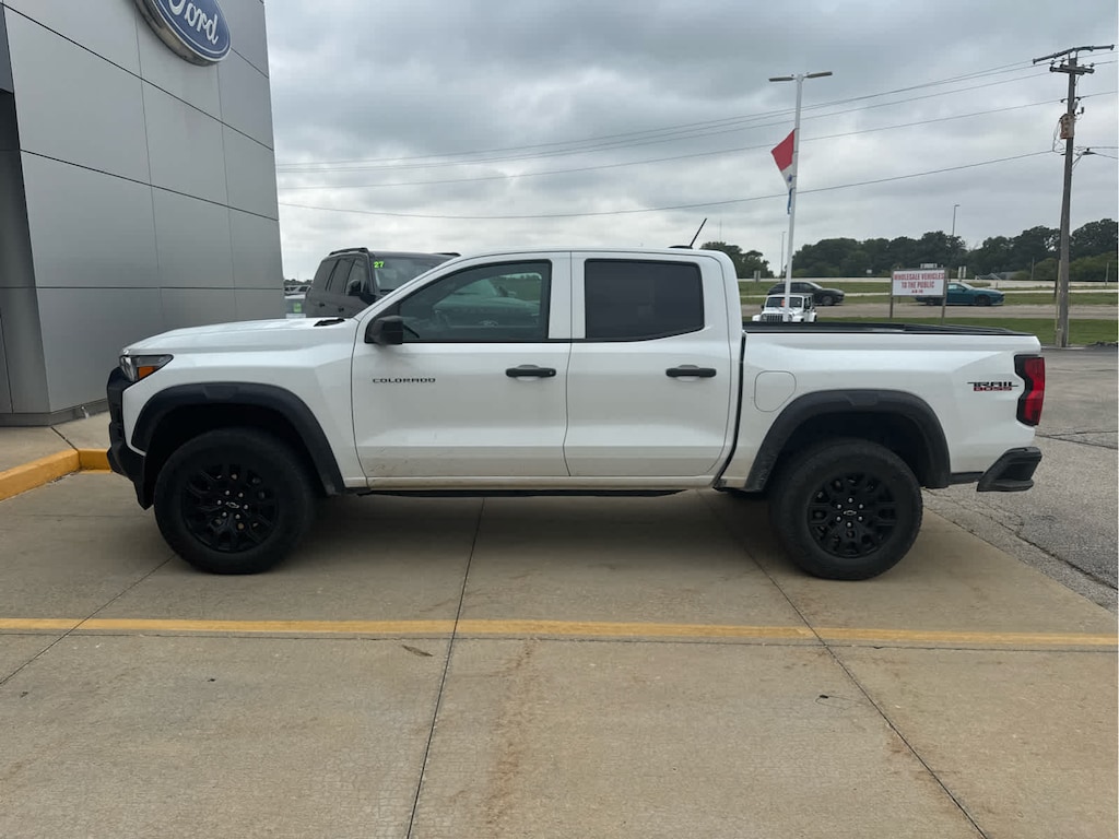 Used 2024 Chevrolet Colorado 4WD Trail Boss Crew Cab Crew Cab