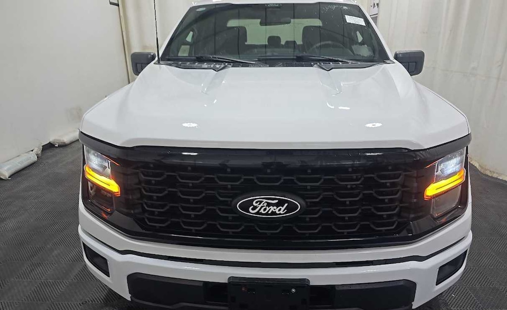 Used 2024 Ford F-150 STX 4WD Supercrew 5.5 Box 4WD SuperCrew 5.5 Box