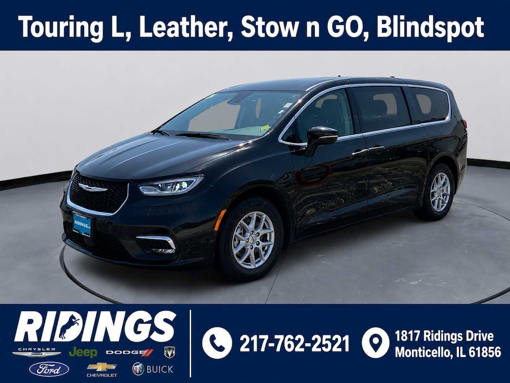 Used 2024 Chrysler Pacifica Touring L FWD
