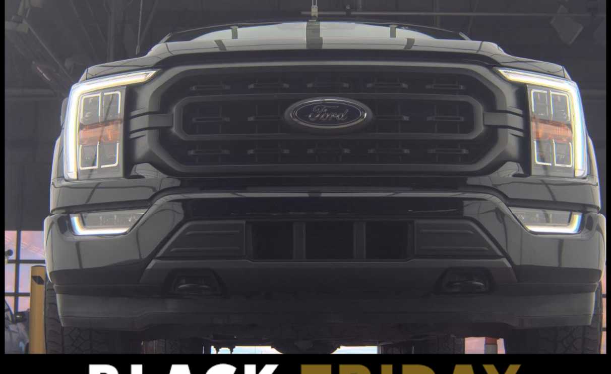 2023 Ford F-150 XLT photo 3