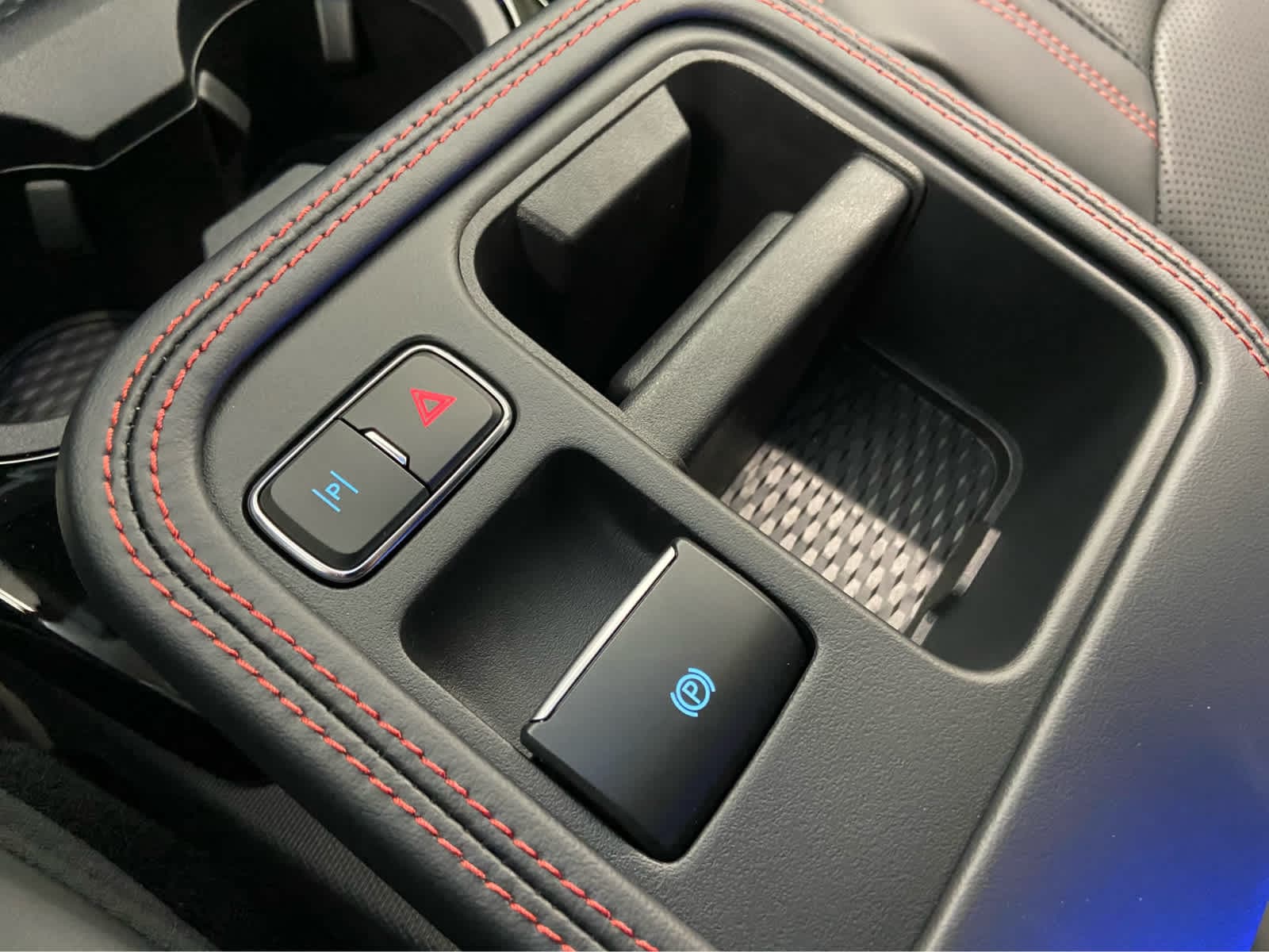 2025 Ford Mustang Mach-E Premium - Photo 46