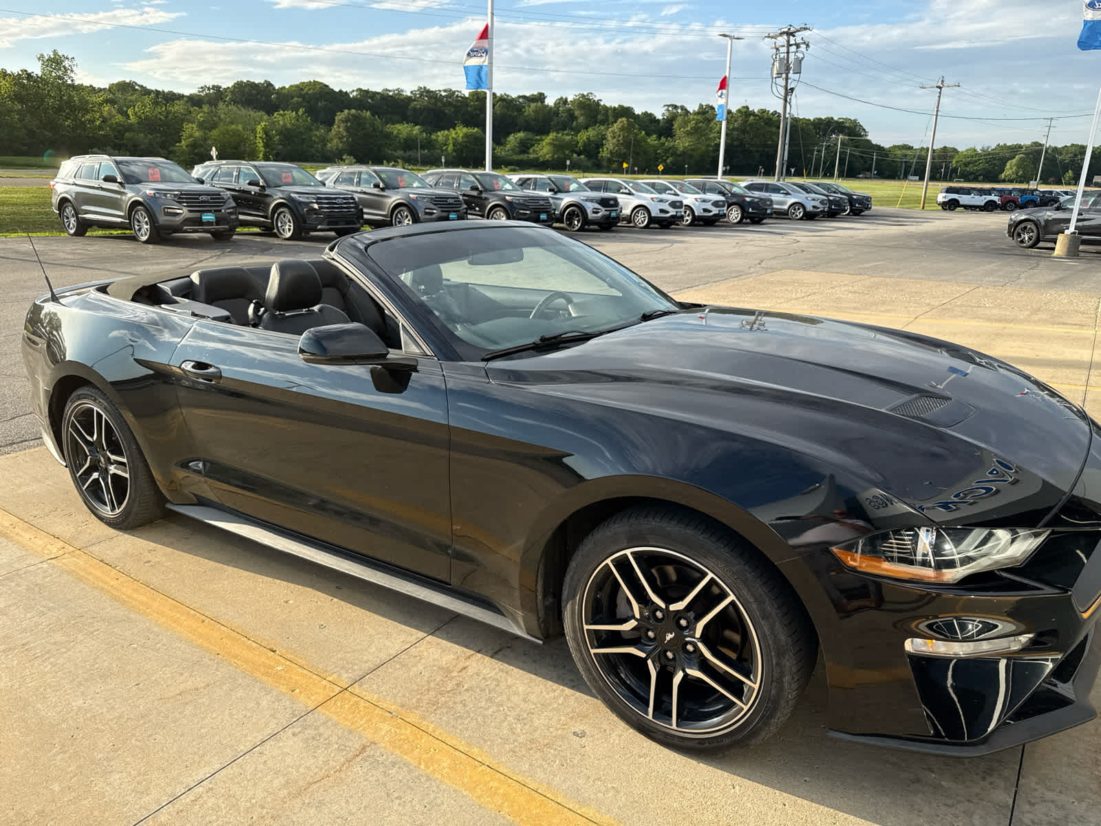 Used 2018 Ford Mustang EcoBoost Premium with VIN 1FATP8UH9J5133678 for sale in Monticello, IL