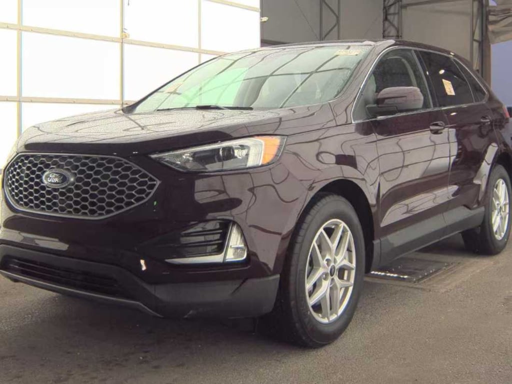 Used 2023 Ford Edge SEL AWD