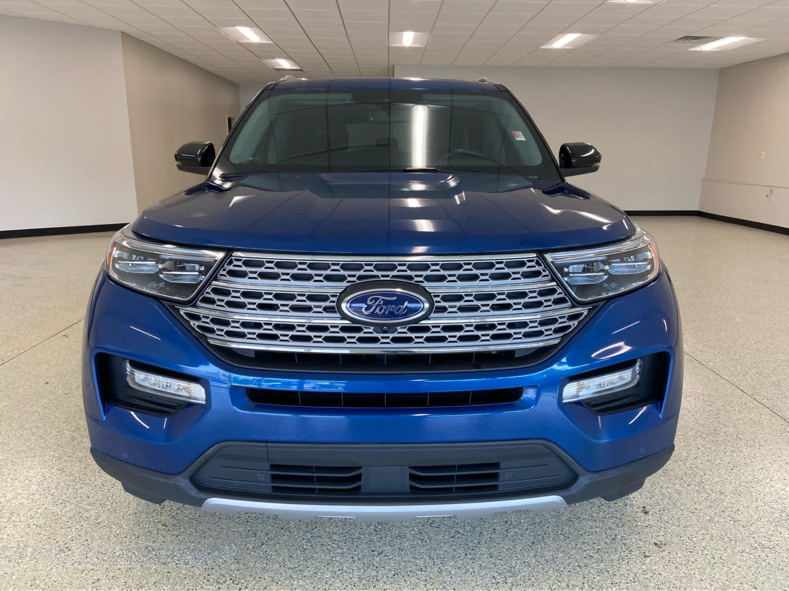 2022 Ford Explorer Limited photo 2