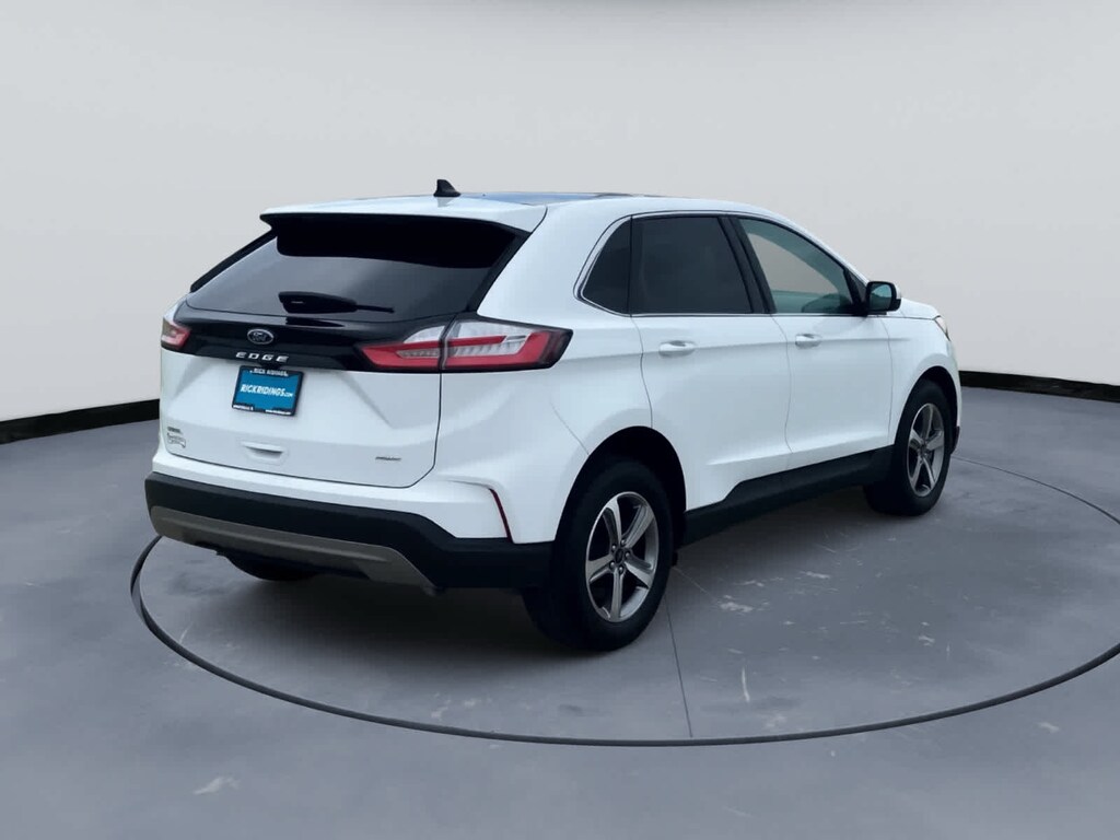 Used 2024 Ford Edge SEL AWD