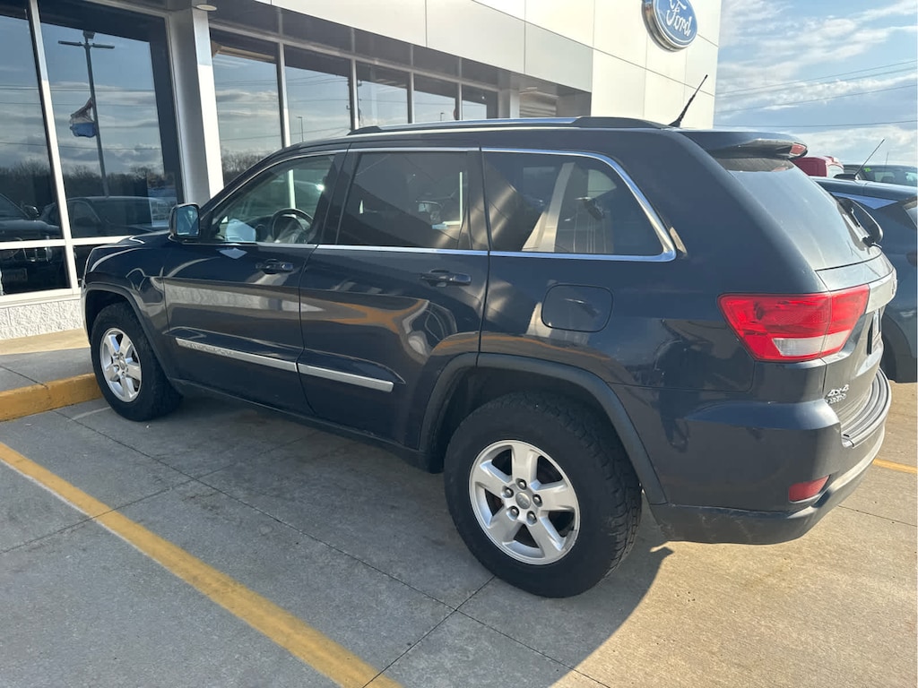 Used 2013 Jeep Grand Cherokee Laredo 4WD