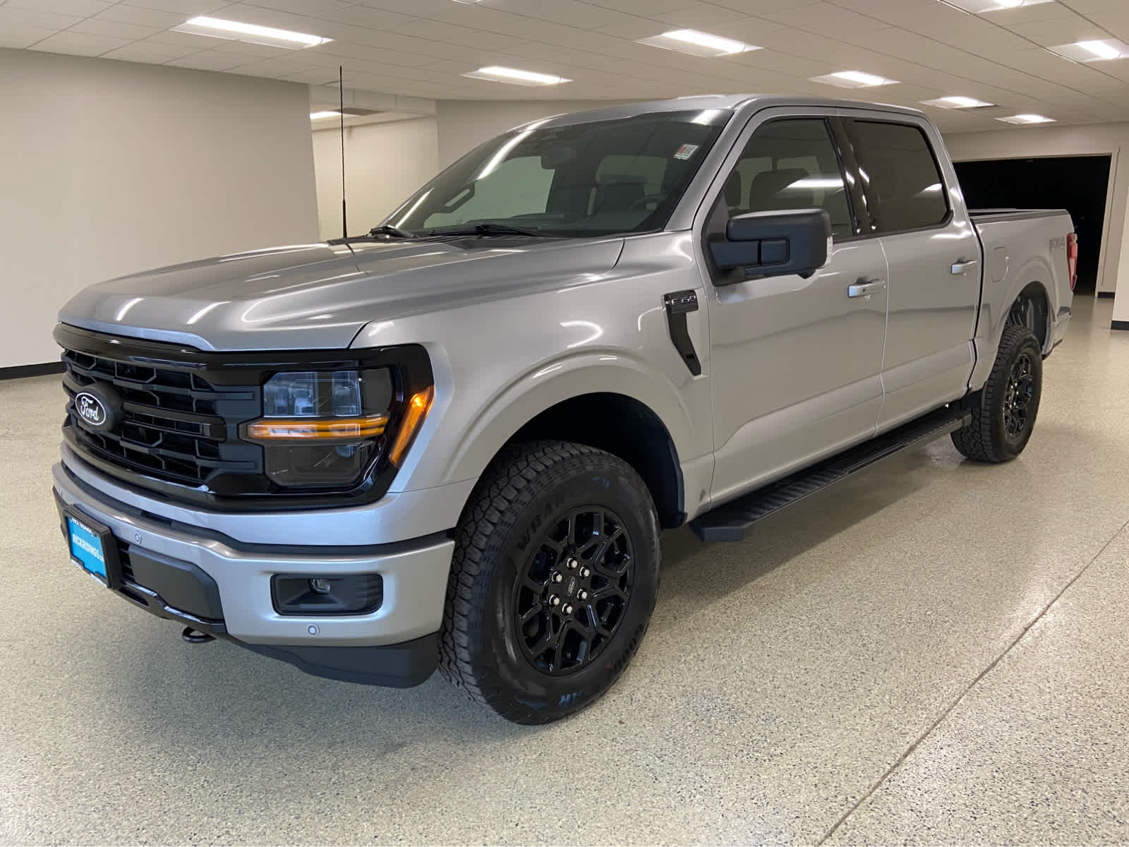 2025 Ford F-150 XLT's photo