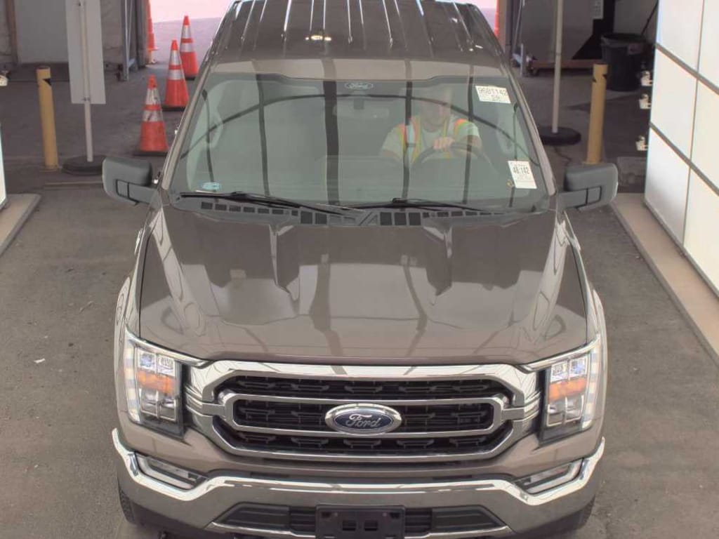 Used 2022 Ford F-150 XLT 4WD Supercrew 5.5 Box 4WD SuperCrew 5.5 Box