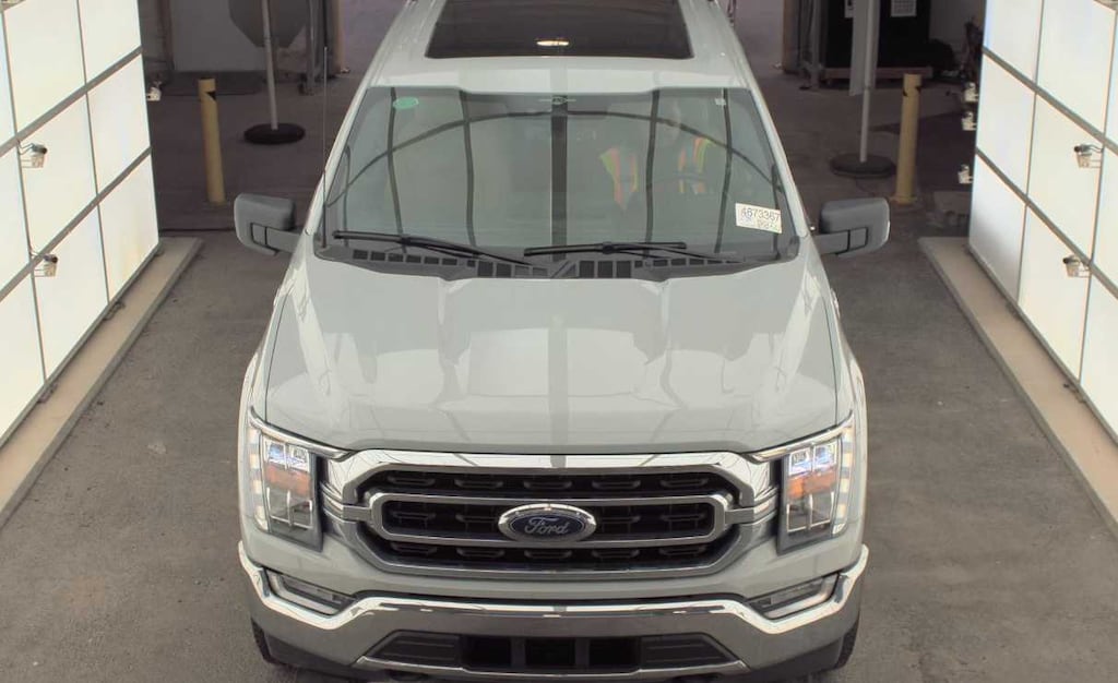 Used 2023 Ford F-150 XLT 4WD Supercrew 5.5 Box 4WD SuperCrew 5.5 Box