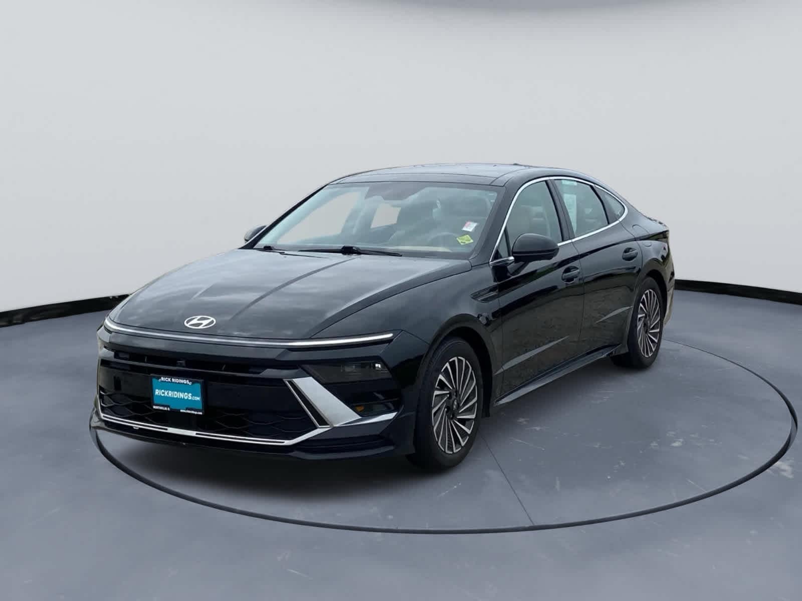 2025 Hyundai Sonata Limited's photo