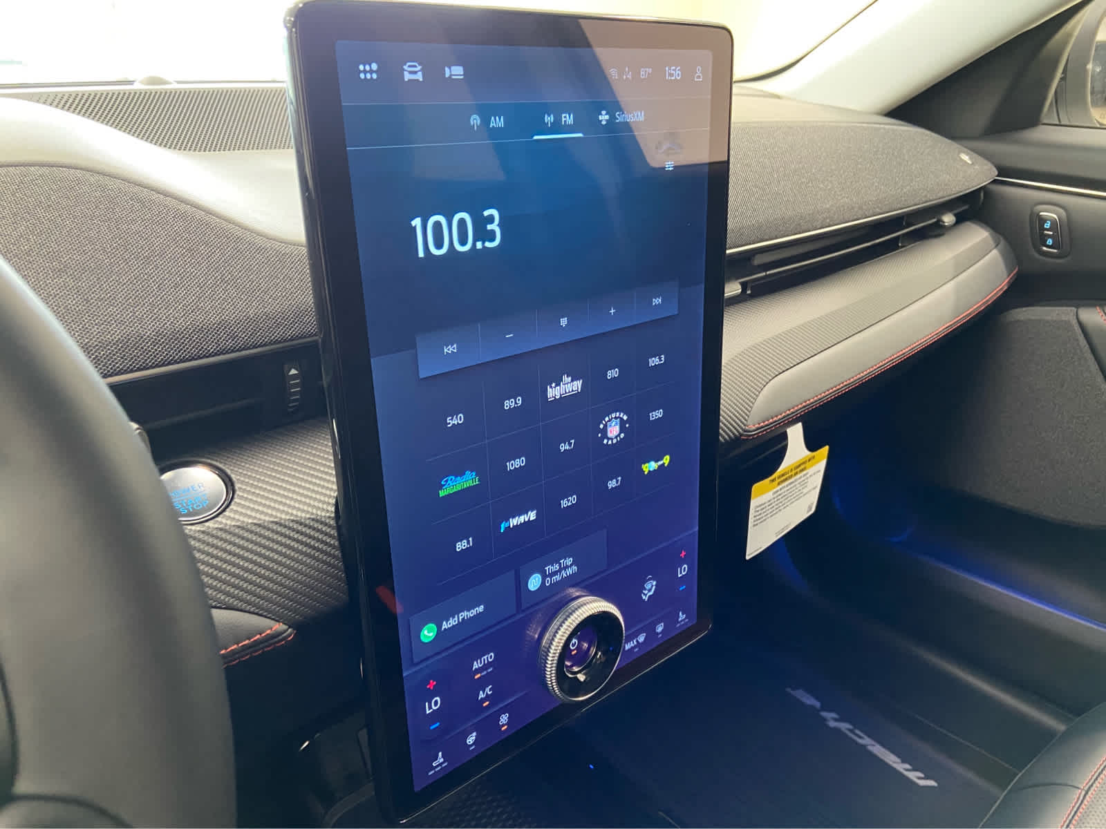 2025 Ford Mustang Mach-E Premium - Photo 28