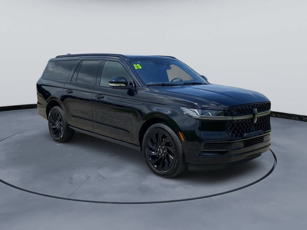 Used 2025 Lincoln Navigator L Reserve 4x4