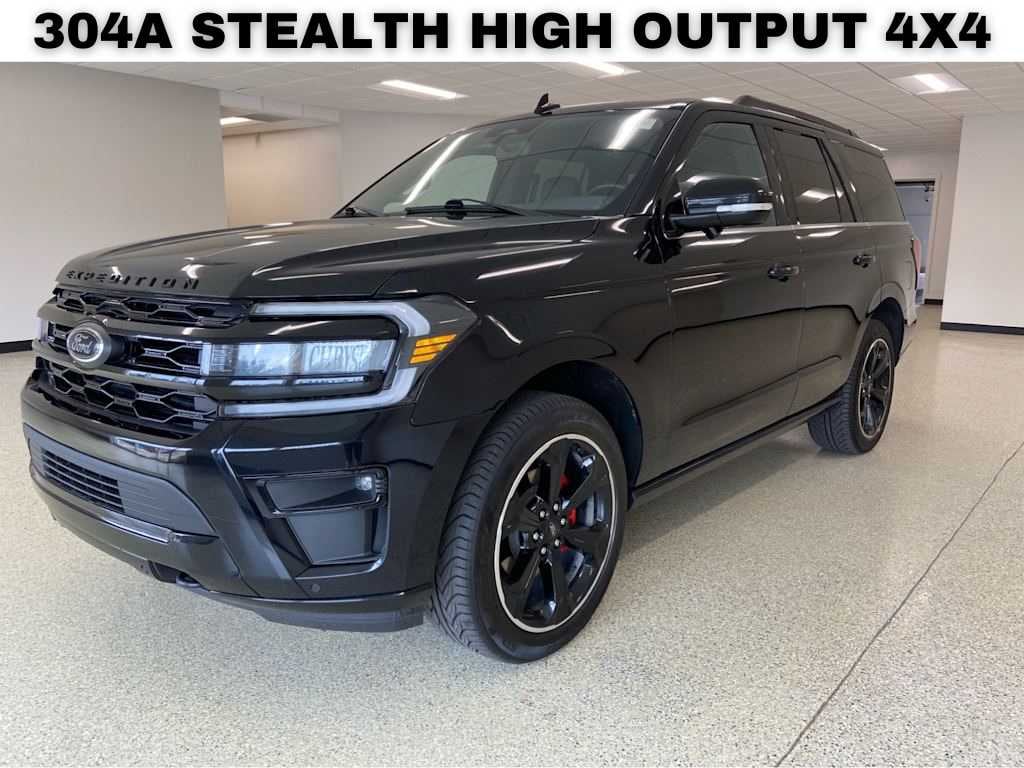 Used 2023 Ford Expedition Limited 4x4