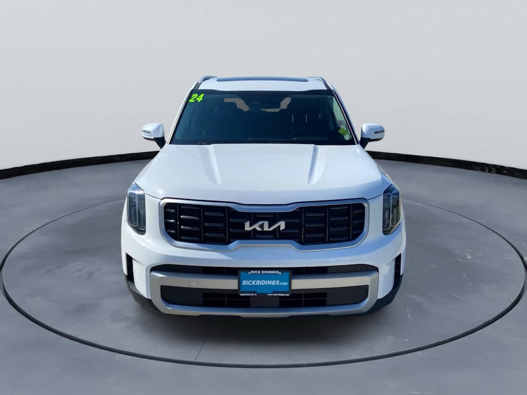 Used 2024 Kia Telluride S FWD