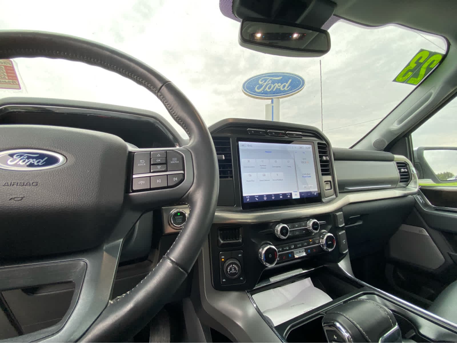 2023 Ford F-150 Lariat - Photo 34