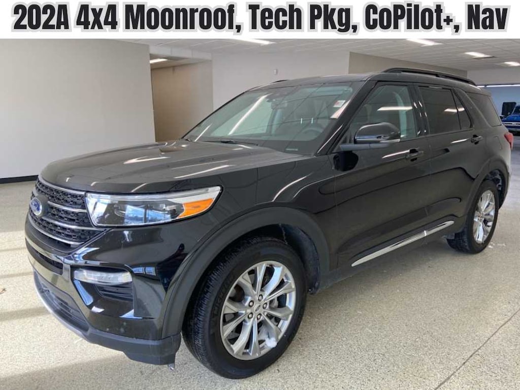 Used 2023 Ford Explorer XLT 4WD