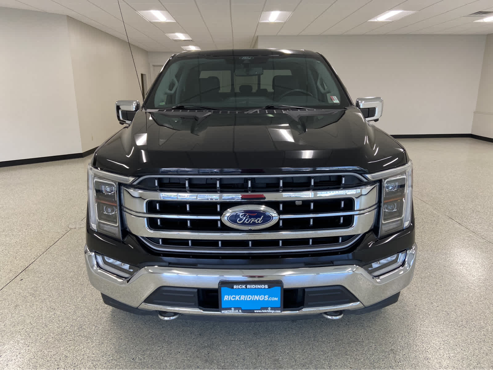 Used 2021 Ford F-150 Lariat with VIN 1FTFW1ED2MFA99062 for sale in Monticello, IL