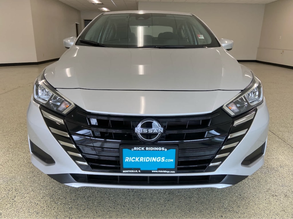 Used 2024 Nissan Versa SV CVT