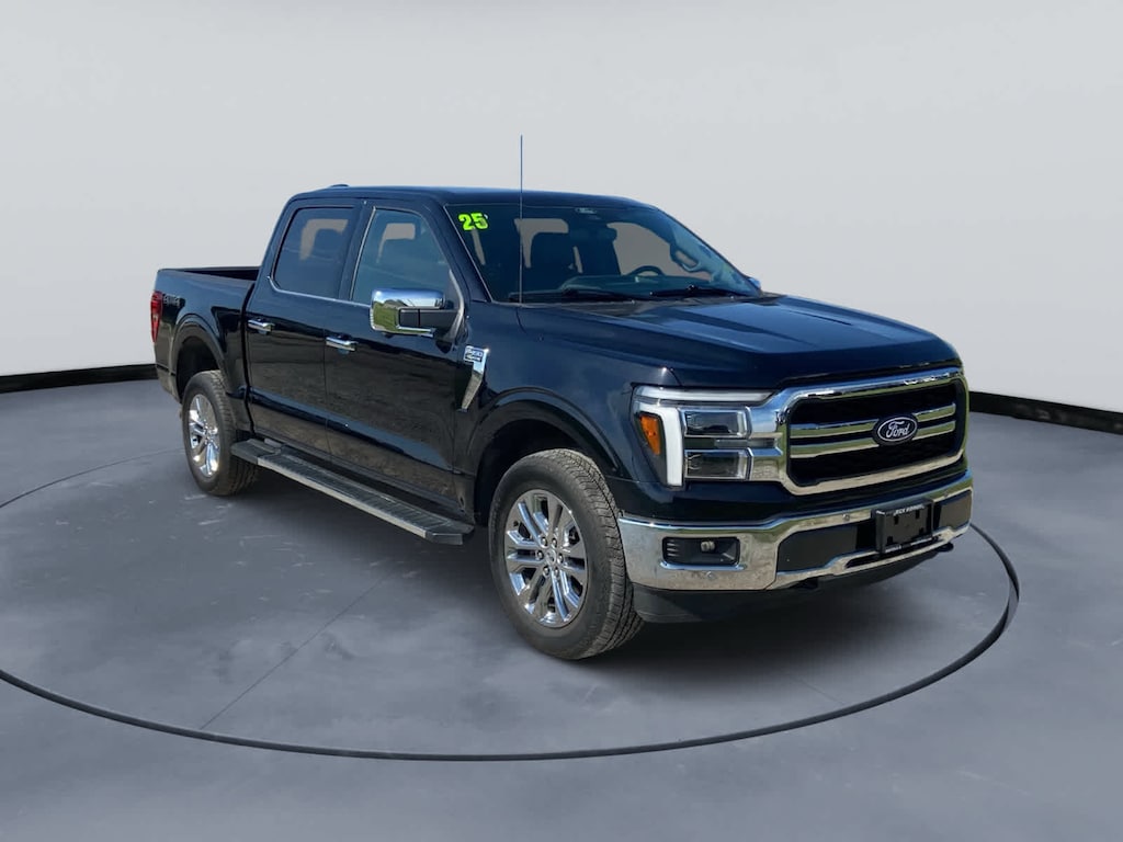 Used 2025 Ford F-150 Lariat 4WD Supercrew 5.5 Box 4WD SuperCrew 5.5 Box