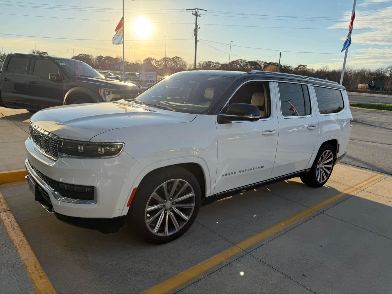 2024 Jeep Grand Wagoneer L Series I's photo