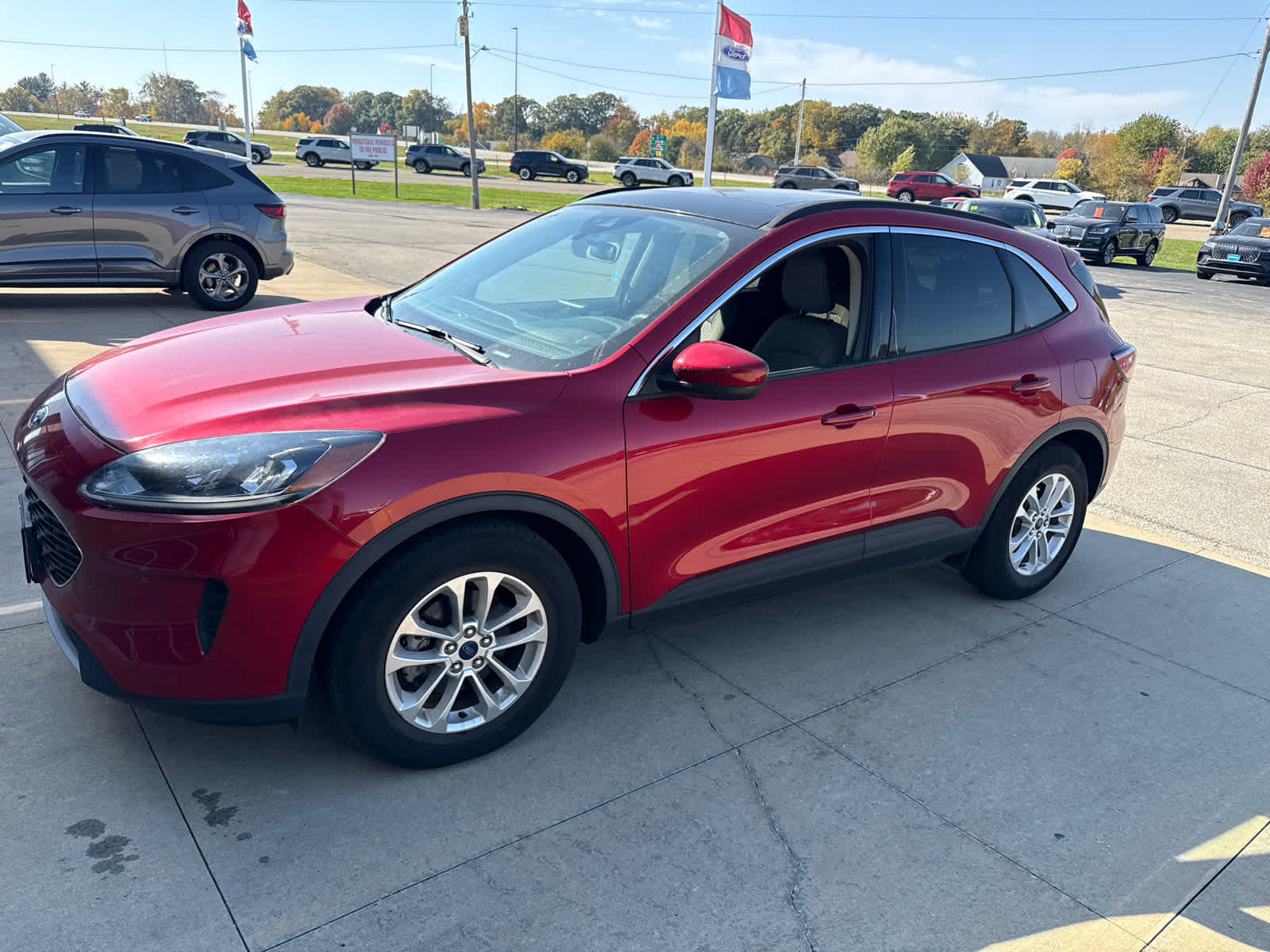 Used 2020 Ford Escape SE FWD