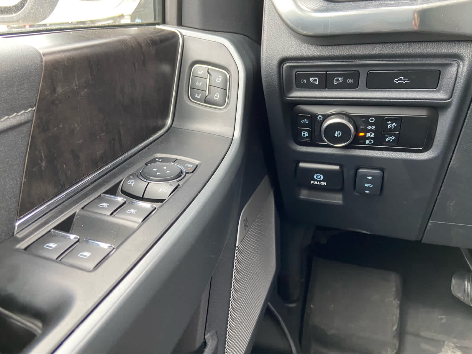 2023 Ford F-150 Lariat - Photo 22